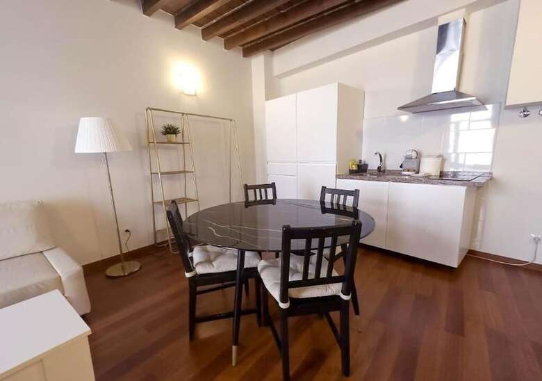 Aparthotel Isa Granada