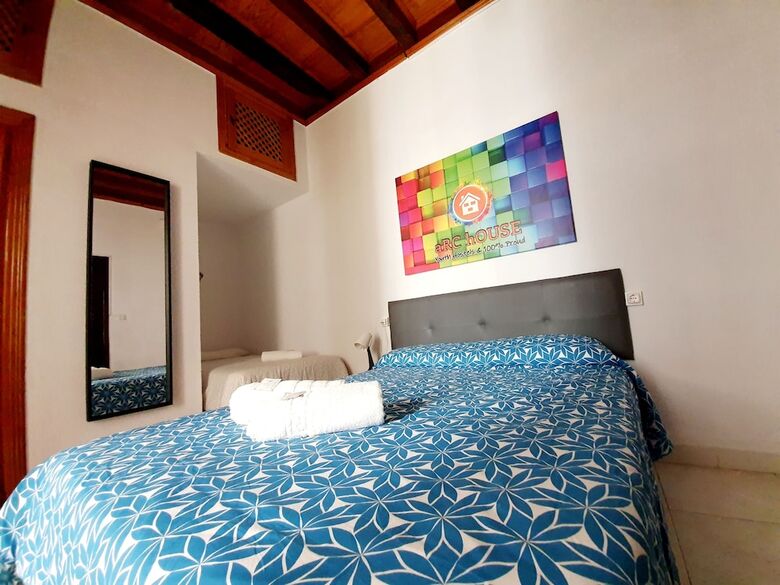 Hostal Arc House Cordoba