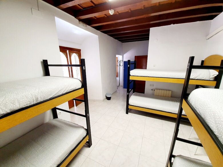 Hostal Arc House Cordoba