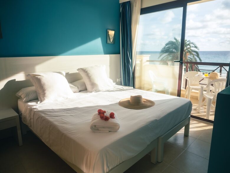 Aparthotel Apartamentos Prope Mare