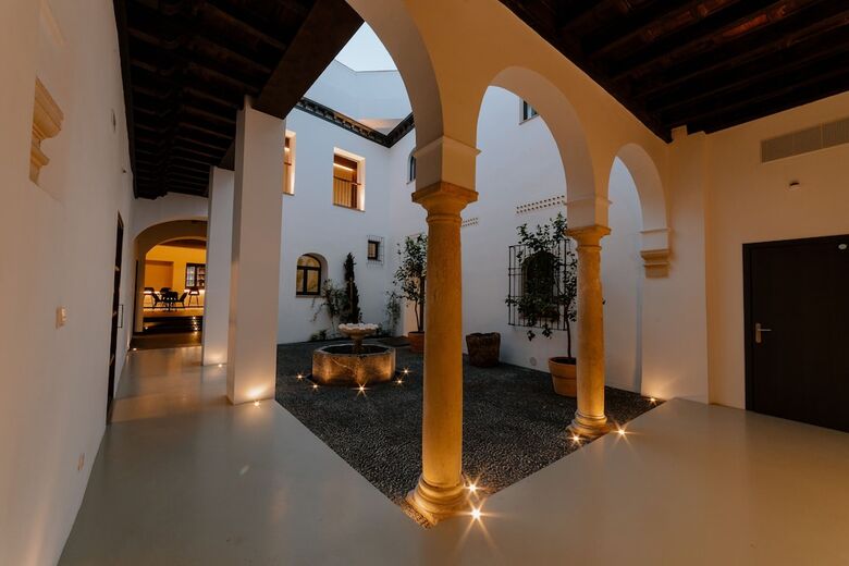Aparthotel Casa Del Cardenal