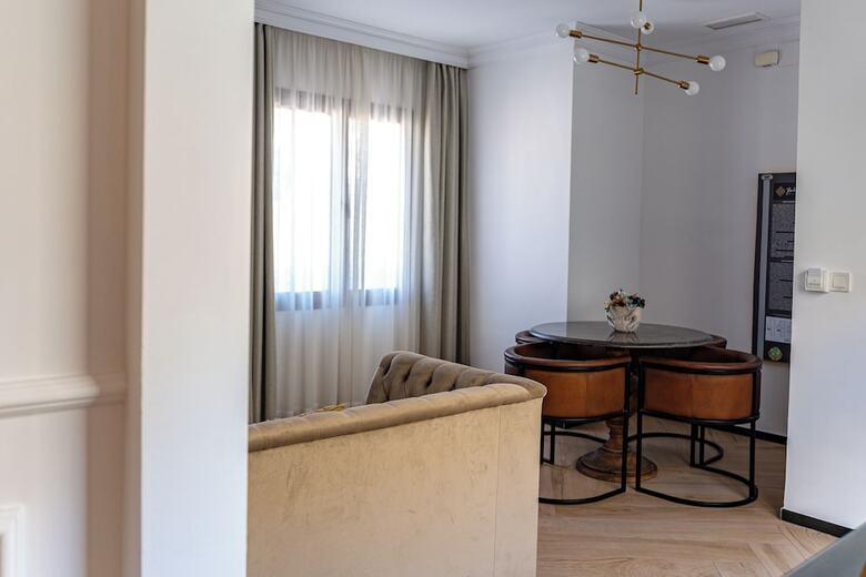 Hotel Bubaqia House