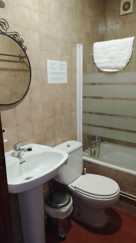 Eco Art Hotel