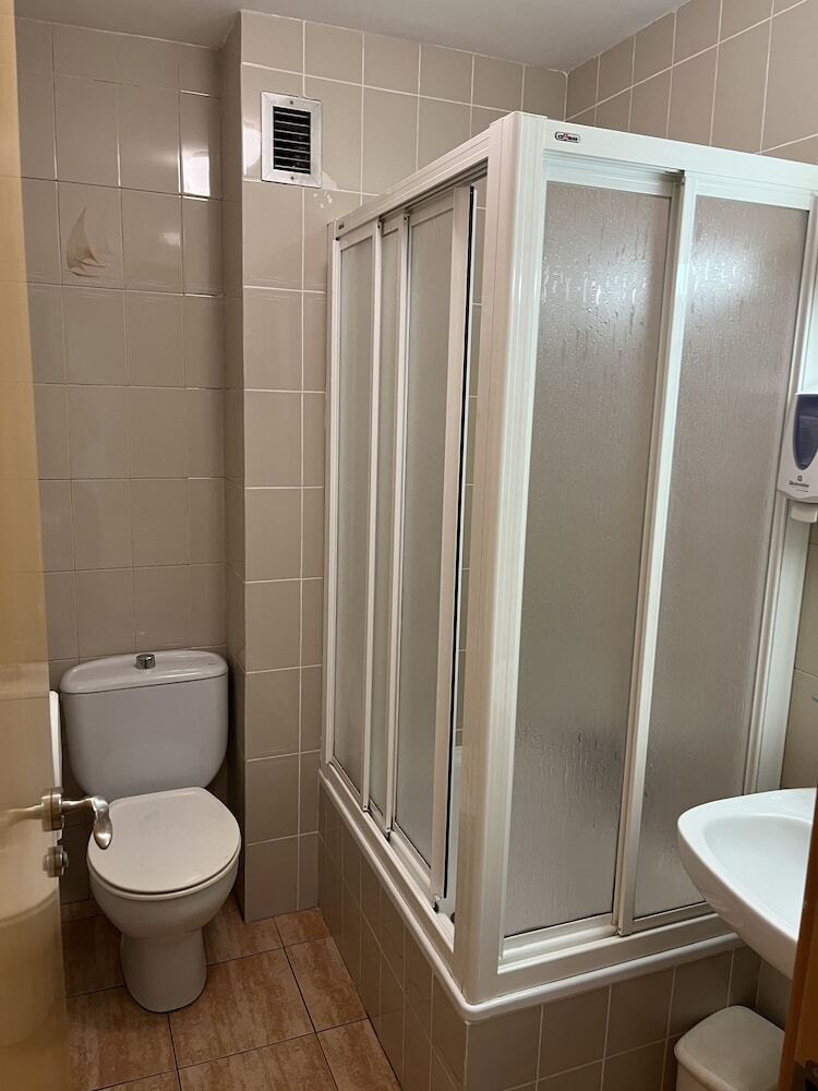 Hostal De La Vila
