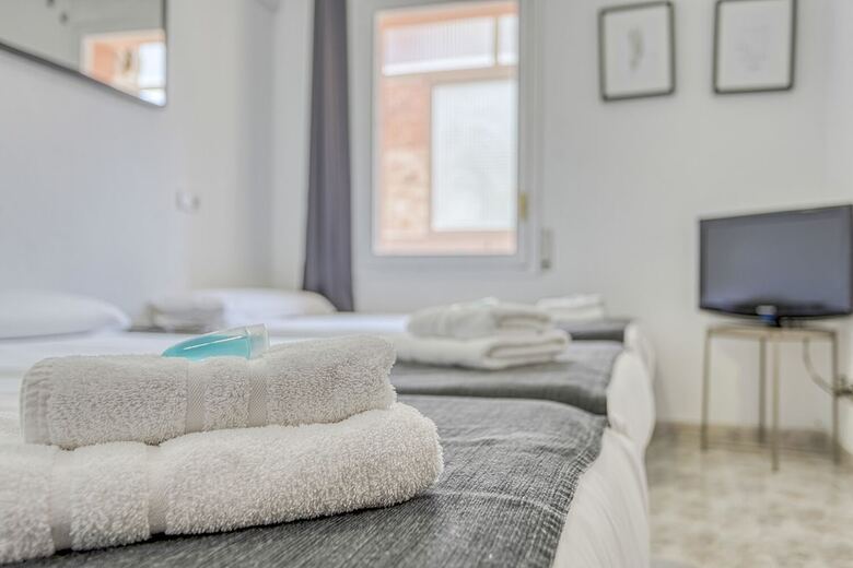 Hostal Bedmates