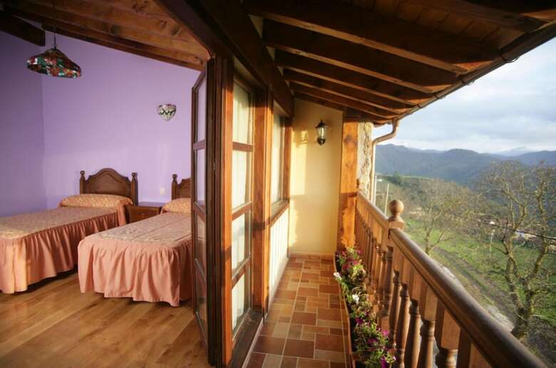 Aparthotel Viviendas Rurales Pe�a Sagra