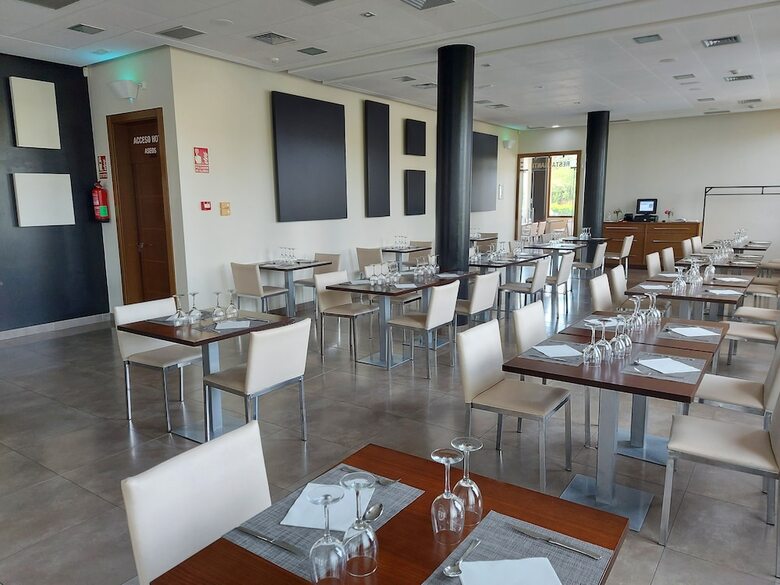Hotel Fuente Del Miro