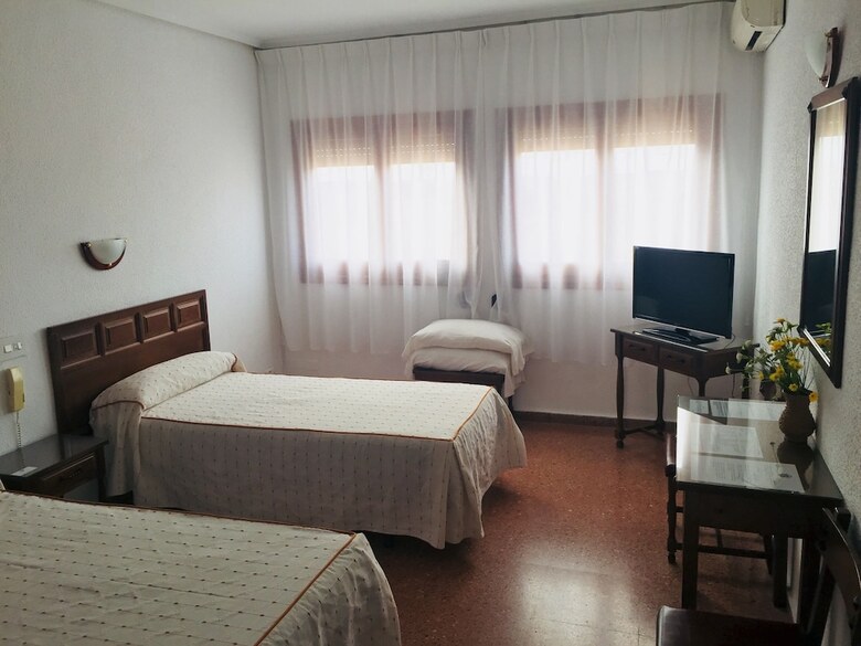 Hotel-motel Sol II