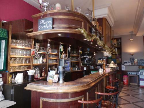 Hotel H�tel Caf� Les Fleurs