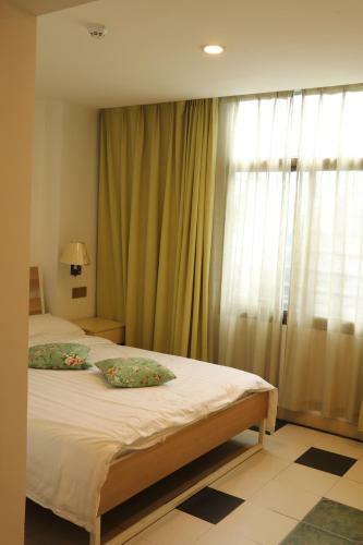 Fuzimiao International Youth Hostel