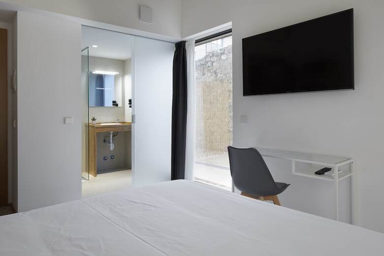 Iraipe Estella Rooms