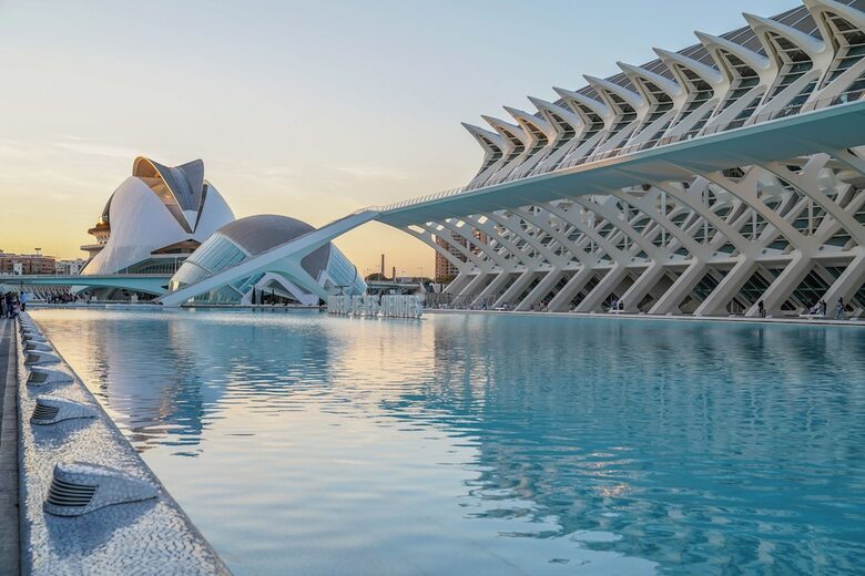 Aparthotel Limehome Valencia Carrer D?antonio Ferrandis