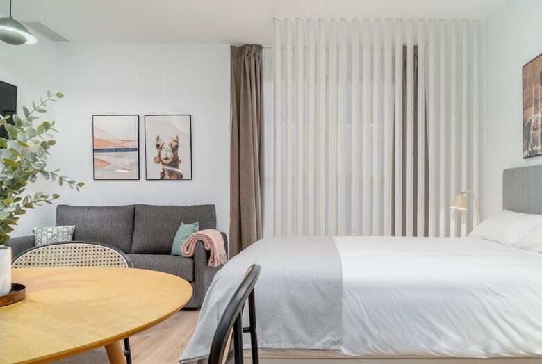 Aparthotel Limehome Valencia Carrer D?antonio Ferrandis
