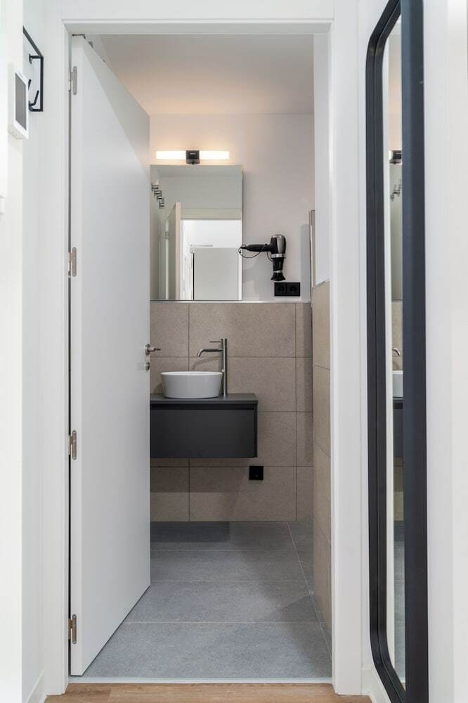 Aparthotel Limehome Valencia Carrer D?antonio Ferrandis