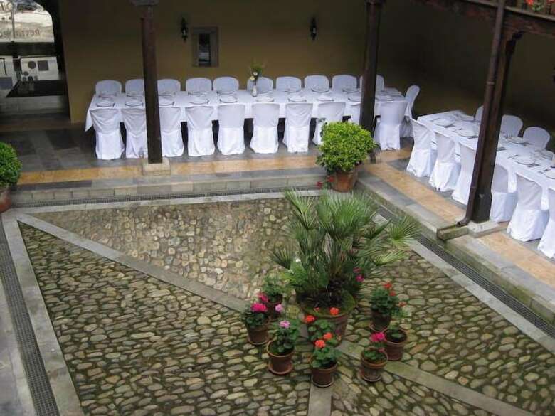Hotel Castillo De Vald�s Salas