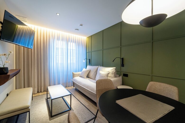 Aparthotel Heritage Suites Oviedo
