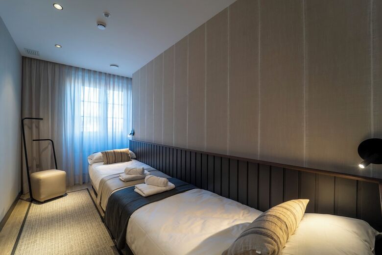 Aparthotel Heritage Suites Oviedo