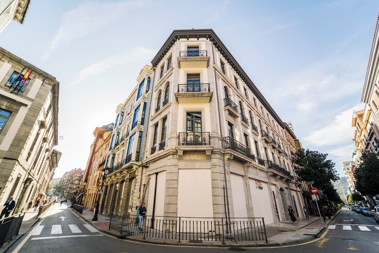 Aparthotel Heritage Suites Oviedo