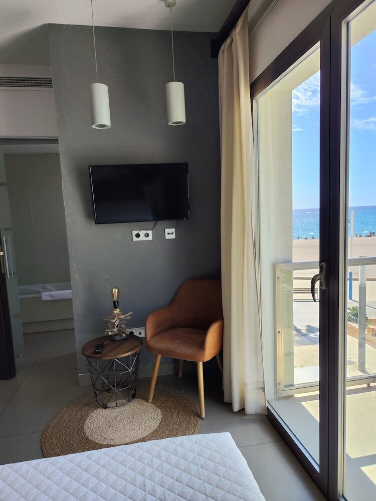 Hotel Alboran