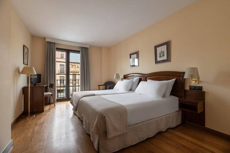 Hotel Exe Astur Plaza