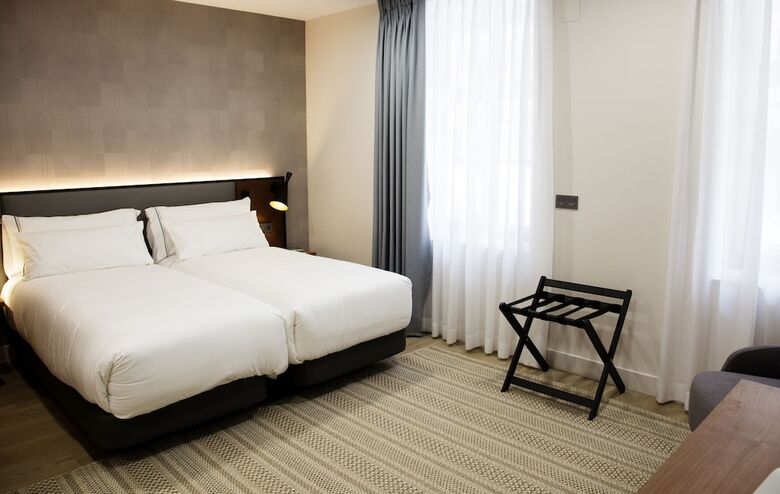 Aparthotel Prisma Suites