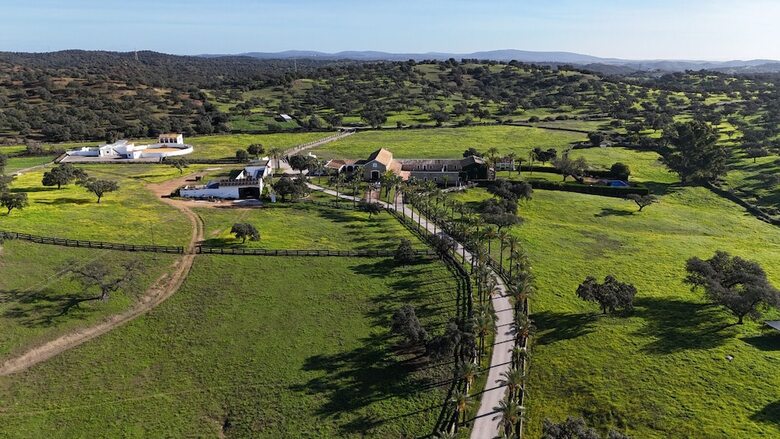 Hotel Rural Finca Barral