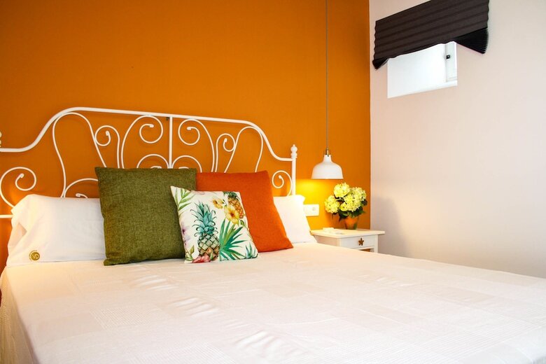 Delm�s Hotel Emblem�tico