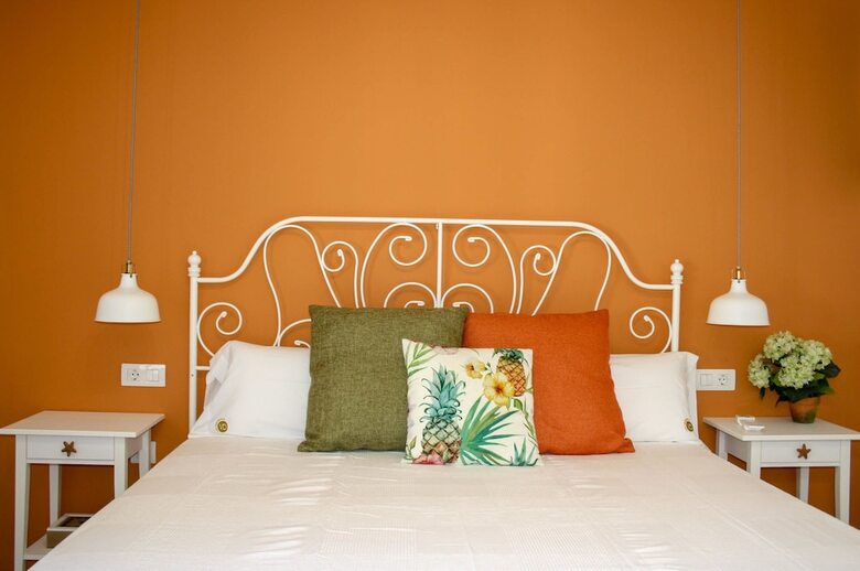 Delm�s Hotel Emblem�tico