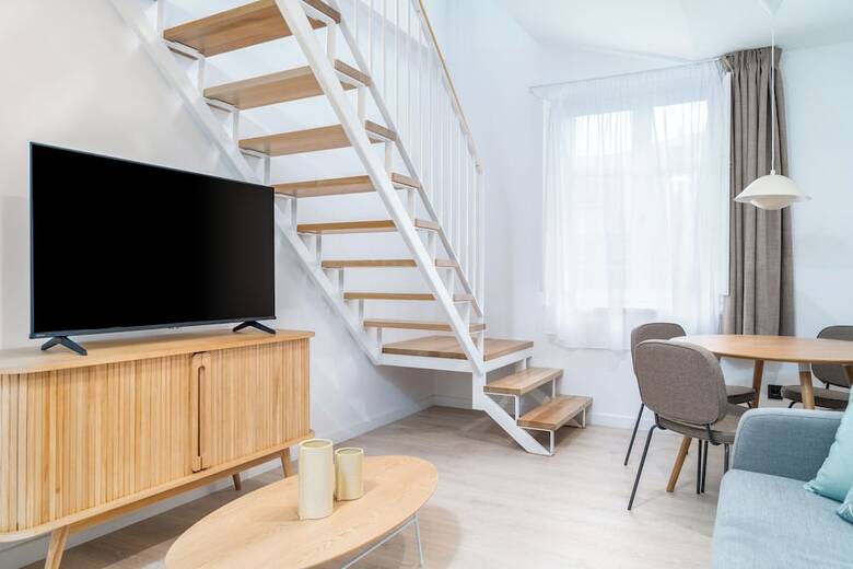 Aparthotel Limehome Santiago De Compostela