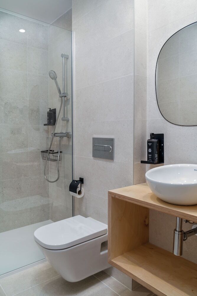 Aparthotel Limehome Santiago De Compostela
