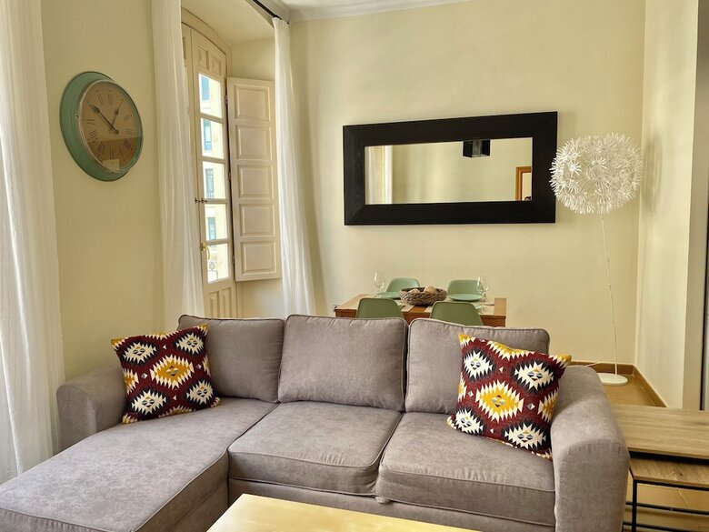 Aparthotel Dobo M�laga Puerto