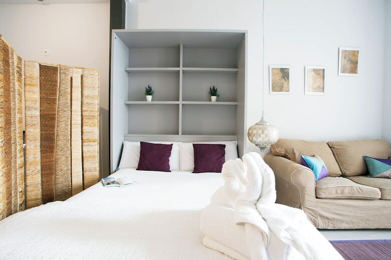 Aparthotel Graffiti Suites M�laga