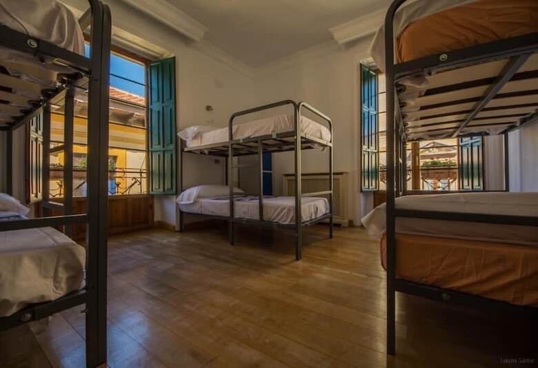 Hotel Hostel Covent Garden By Gaiarooms