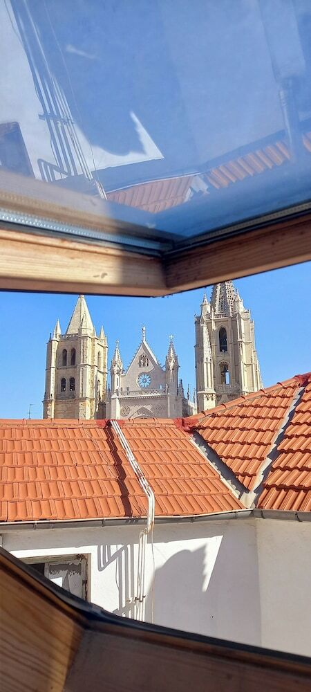 Hostal Leonhostel