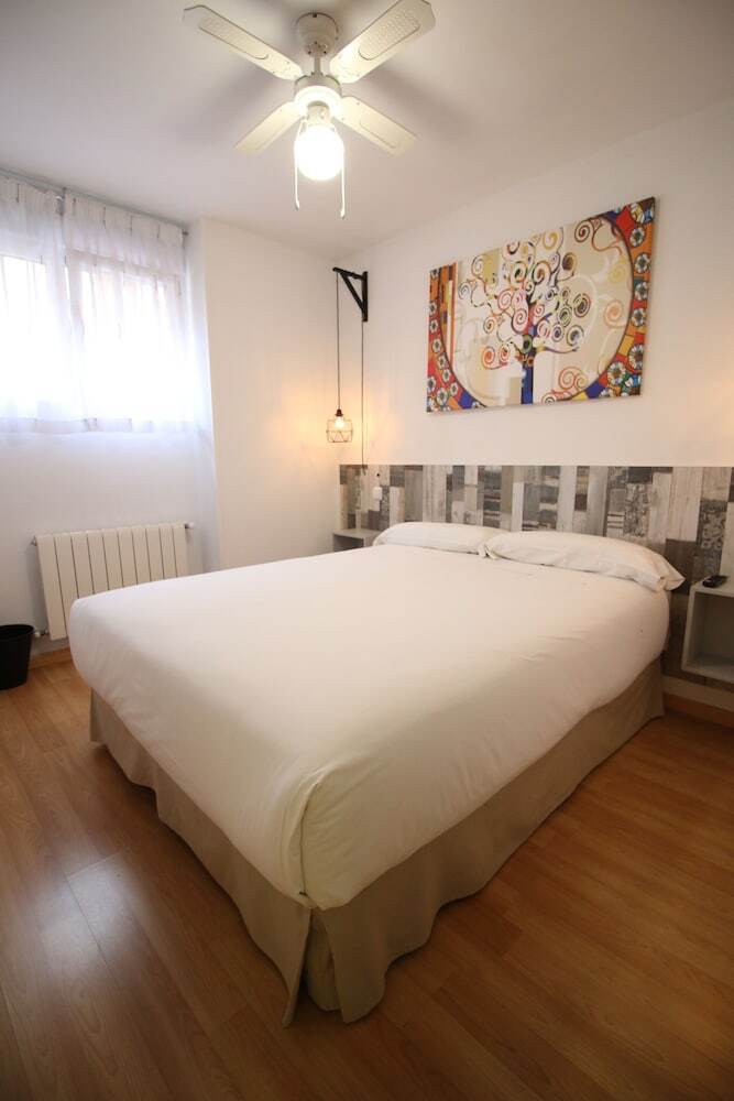 Hostal Aralso Santa Isabel