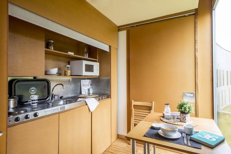 Hostal Residencia Universitaria O Castro - Campus Accommodation