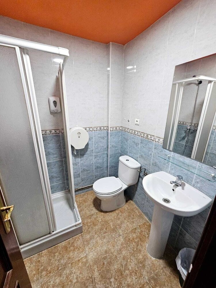 Hostal Arc House Granada