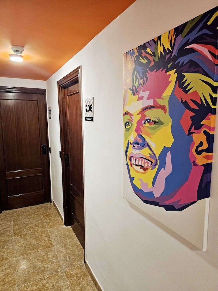 Hostal Arc House Granada