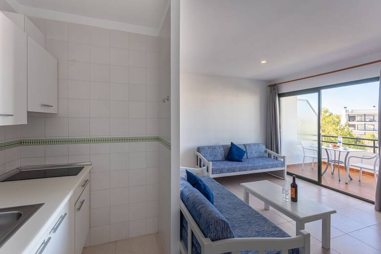 Hotel Apartments Es Dolc