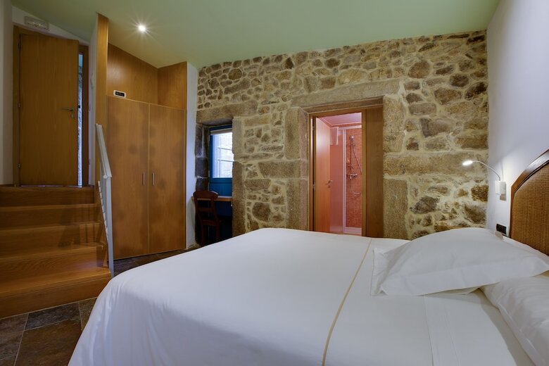 Aparthotel Budi�o De Serraseca
