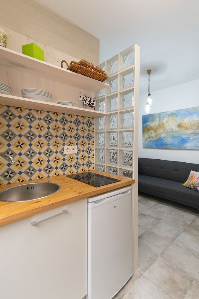 Pensi�n Venecia Gomerez
