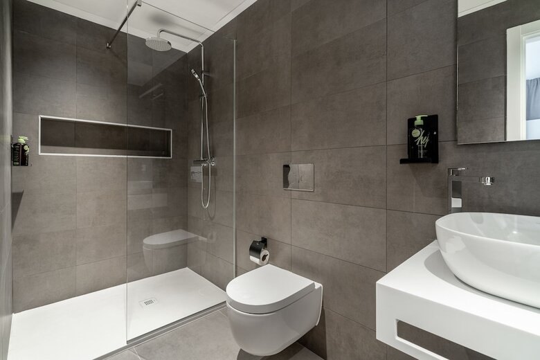 Aparthotel Limehome Sevilla Calle Granada