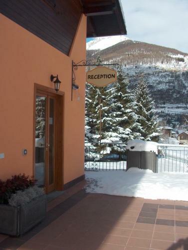 Camping & Chalet Presanella