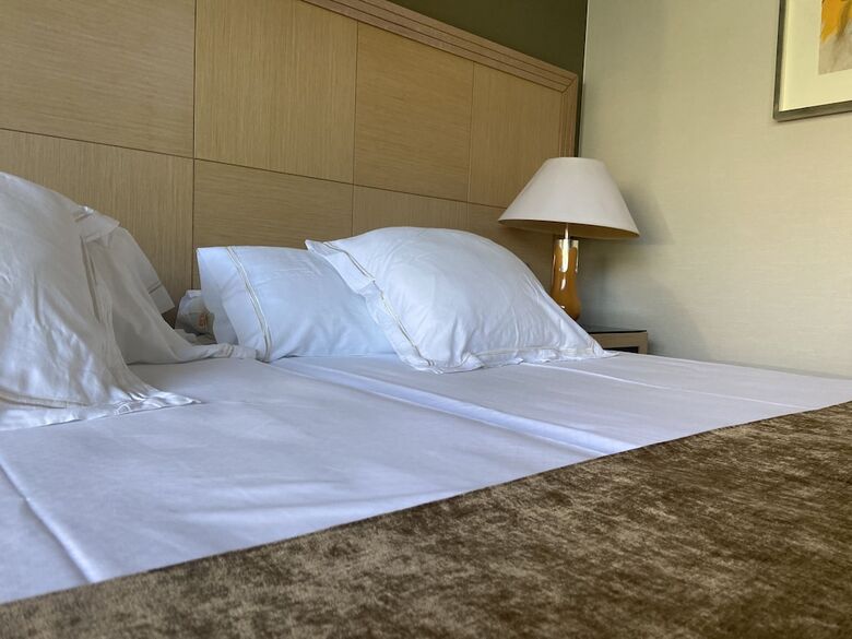 Aparthotel Artplatinum Suites & Apartments
