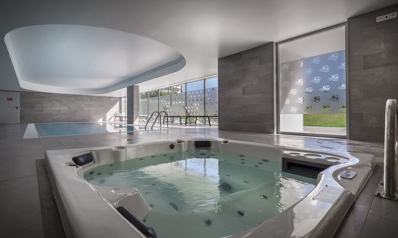 Interpass Vau Hotel & Apartaments