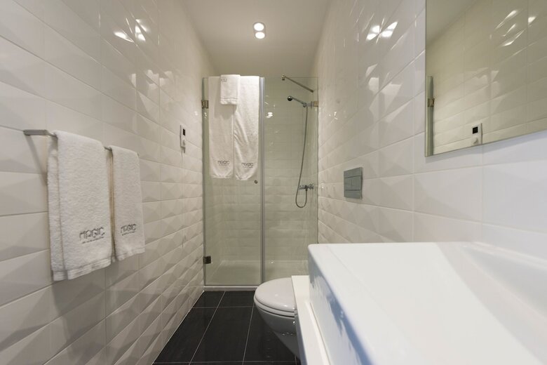 Hotel Magic - Rnet 3505