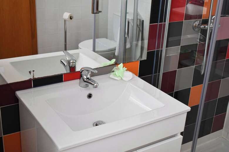 Hotel R3 Service Five Senses In Coimbra