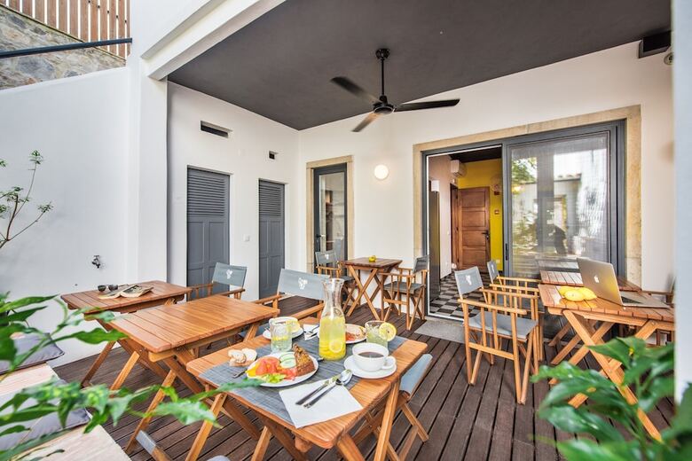 Bed & Breakfast Lemon Tree Stay