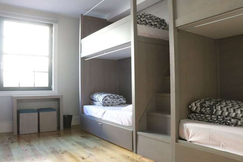 Hostal Nice Way Porto Hostel