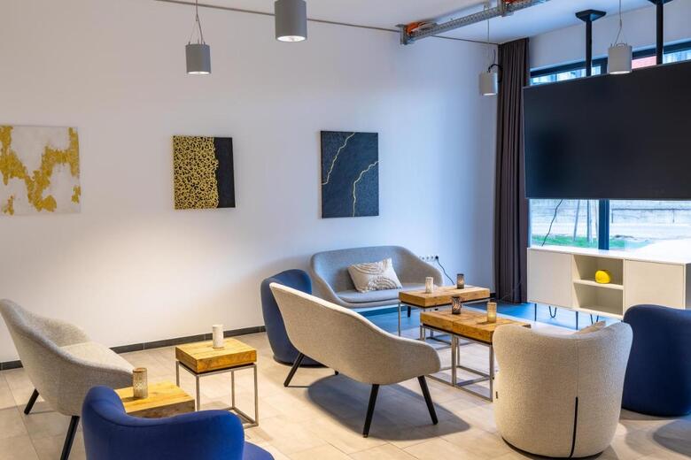 Aparthotel Maseven Frankfurt Messe